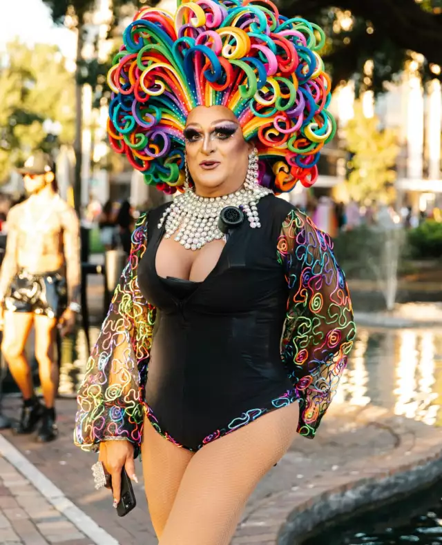 ✨ Happy Motivational Monday, fab friends! 🌈💖 ⁠
⁠
This week, let’s step into our glow and own our beauty like it’s the crown we deserve! 👑⁠
⁠
Remember, confidence is the ultimate accessory. So, put on that fabulous smile and let your true colors shine! ⁠
⁠
What are you excited to embrace this week? 💬 💪🏾 Let's uplift each other and make this week a fantastic one! 🌟