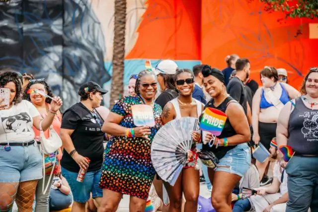 ✨ Happy Motivational Monday, beautiful souls! 🌈✨ ⁠⁠A new week is here and it's bursting with fresh opportunities just waiting for you to grab them. 💪🏾⁠⁠Remember, every day is a chance to start anew, so lace up those kicks and crush those goals! 👟⁠⁠You've got this! Let’s make it a week to remember! 💖 ⁠⁠#NewWeekNewVibes #YouGotThis #ColorsOfCourageCollective